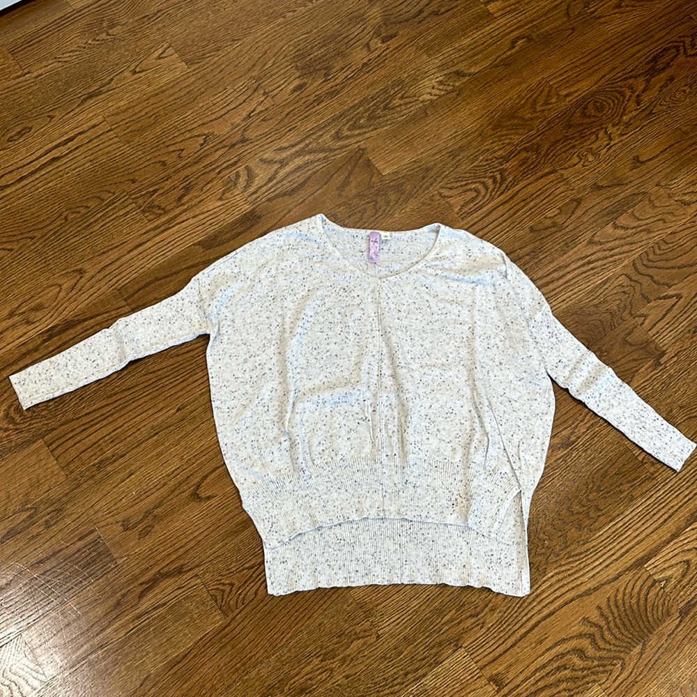 Alya Sweater